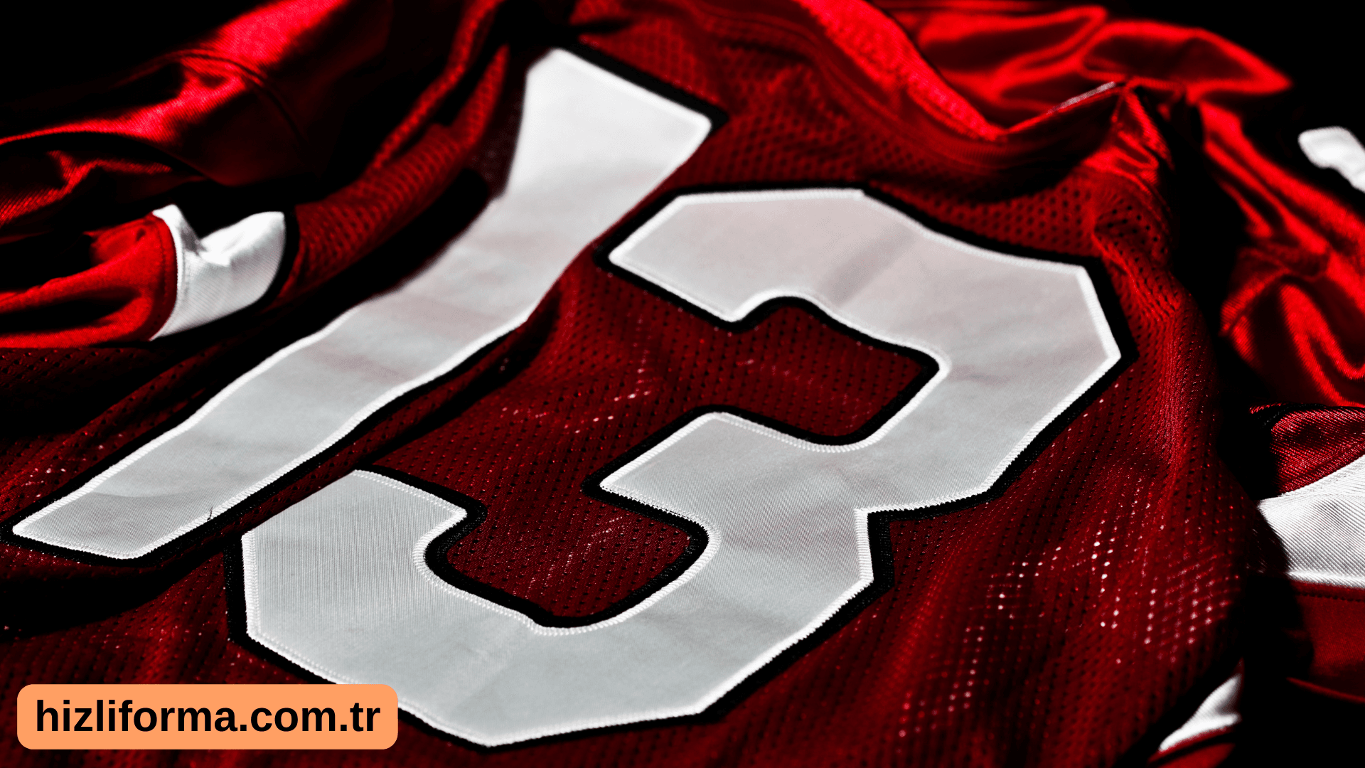 Futbol Forması Tasarlarken Dikkat Edilmesi Gereken Noktalar